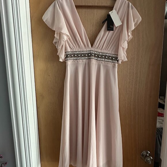 tfnc London Nadia Midi Dress - US4/UK8 in Peach Blush - Picture 1 of 1